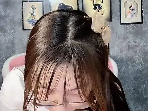 Aria5999 online show from December 2025 05:40:02 PM