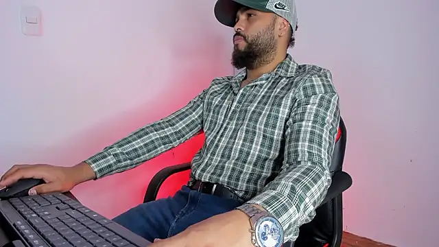 Harrishairy online show from February 2026 03:38:02 AM