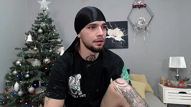 Snapshot of KaneHunter chatting on December 2025 08:04:01 PM KaneHunter online show from December 2025 08:04:01 PM