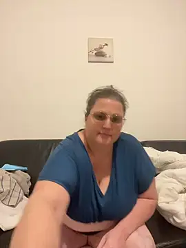 bea french curvy online show from March 2026 08:48:01 PM