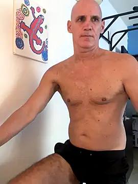 Elosoo online show from December 2025 12:58:01 PM