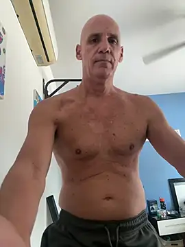 Elosoo online show from January 2026 01:14:01 PM