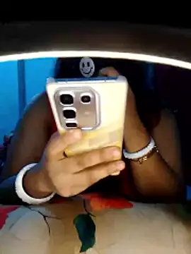 priya2098 online show from June 2026 05:50:01 PM
