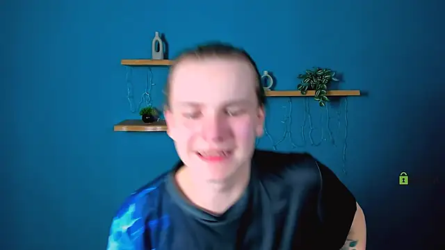 Snapshot of leo_void chatting on December 2025 08:03:02 PM leo void online show from December 2025 08:03:02 PM