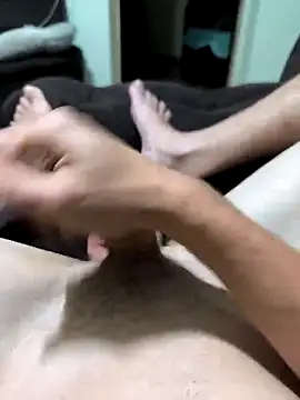 Snapshot of daniellDT chatting on November 2025 02:31:02 PM daniellDT online show from November 2025 02:31:02 PM