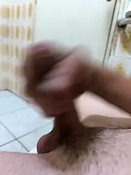 Snapshot of daniellDT chatting on November 2025 08:01:01 PM daniellDT online show from November 2025 08:01:01 PM