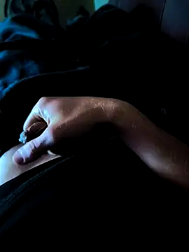 Snapshot of daniellDT chatting on December 2025 01:00:01 AM daniellDT online show from December 2025 01:00:01 AM