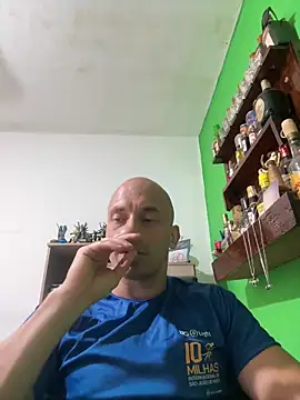 Snapshot of Russo41rj chatting on November 2025 03:53:02 AM Russo41rj online show from November 2025 03:53:02 AM