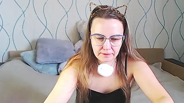 KissKsy online show from November 2025 07:11:02 AM