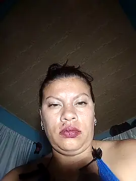 daphne-glow online show from December 2025 02:42:01 AM