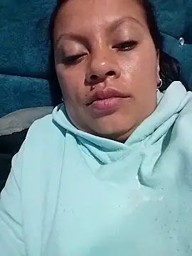 daphne-glow online show from December 2025 03:24:02 AM