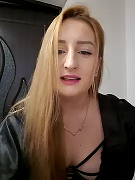 Snapshot of dixielarys chatting on December 2025 05:59:01 AM dixielarys online show from December 2025 05:59:01 AM