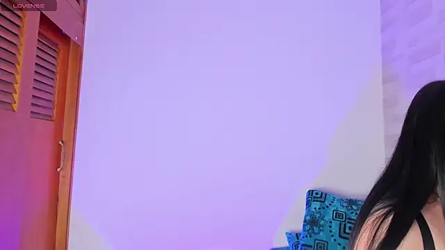 Snapshot of julieta_jane_s chatting on December 2025 07:29:02 PM julieta jane s online show from December 2025 07:29:02 PM