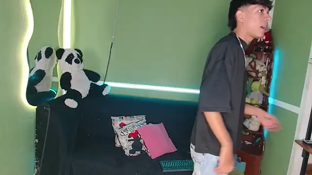 Snapshot of murb_xxx chatting on December 2025 04:59:02 PM murb xxx online show from December 2025 04:59:02 PM