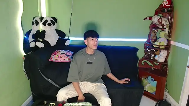 Snapshot of murb_xxx chatting on December 2025 06:04:01 PM murb xxx online show from December 2025 06:04:01 PM