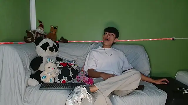 Snapshot of murb_xxx chatting on December 2025 03:06:01 PM murb xxx online show from December 2025 03:06:01 PM