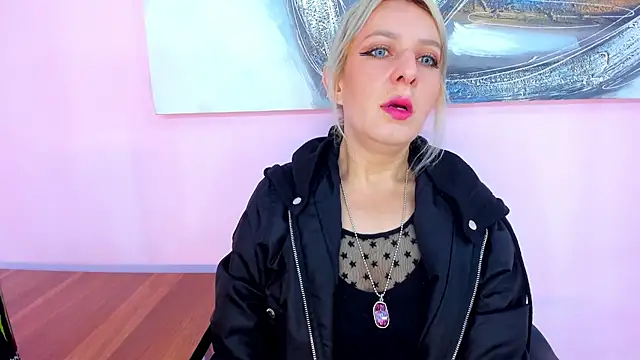 samanta-fox online show from November 2025 04:31:02 PM