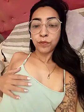 Yani-14 online show from March 2026 07:13:02 PM