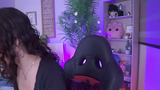 dakotaa 01 online show from December 2025 03:42:01 PM