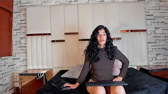 peachrouge online show from May 2026 04:46:01 PM