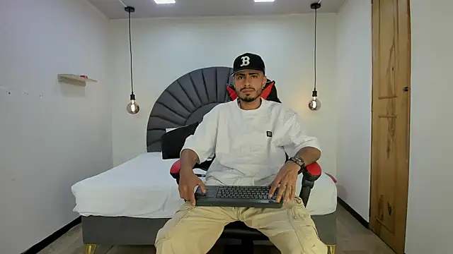 MatthewCullen online show from January 2026 08:36:01 PM