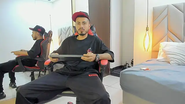 MatthewCullen online show from February 2026 07:44:02 PM