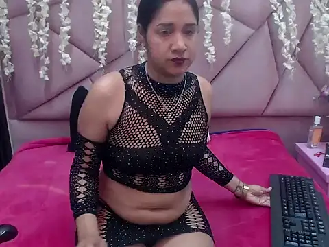 seleneRose69 online show from December 2025 01:55:01 AM