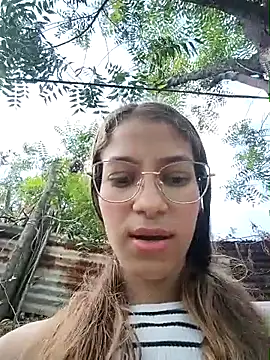 Vanneskk online show from January 2026 02:44:01 PM