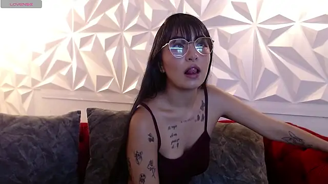 Snapshot of idk_24_ chatting on February 2026 04:55:02 PM idk 24 online show from February 2026 04:55:02 PM