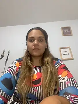 LoreinnFox online show from April 2026 03:52:01 AM