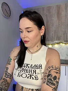 EvaNoirrr online show from December 2025 06:23:01 AM