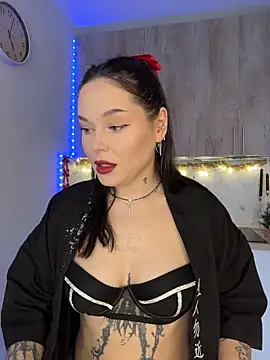 EvaNoirrr online show from December 2025 07:06:02 AM