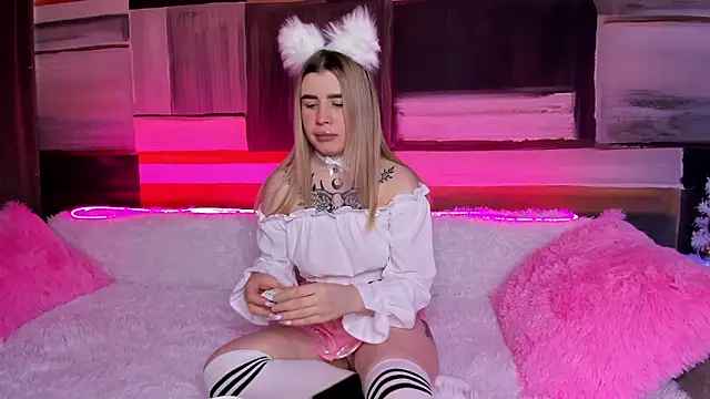 Malia1Taylor online show from December 2025 07:25:02 AM