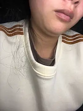 Snapshot of Thaoem chatting on November 2025 05:54:01 AM Thaoem online show from November 2025 05:54:01 AM