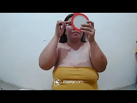 hottiemama69 online show from May 2026 10:22:01 AM