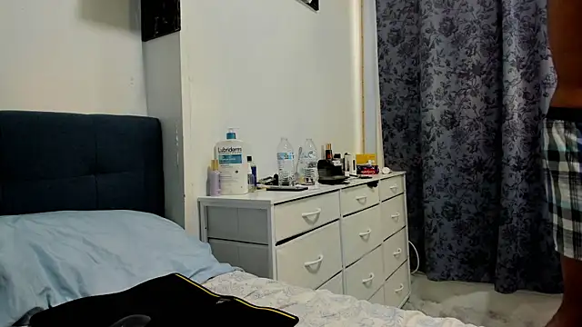 Snapshot of hardnigro chatting on December 2025 06:24:02 PM hardnigro online show from December 2025 06:24:02 PM