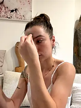 Snapshot of Sugarbellax chatting on December 2025 05:19:02 PM Sugarbellax online show from December 2025 05:19:02 PM