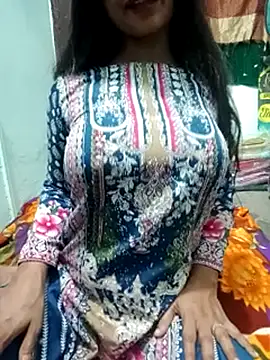 Zoyaa-Zubair online show from March 2026 06:35:01 PM