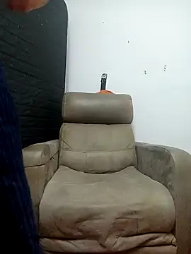 Snapshot of jackhard00 chatting on November 2025 01:57:02 PM jackhard00 online show from November 2025 01:57:02 PM