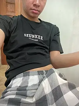 asiantwink0000 online show from January 2026 07:21:01 AM