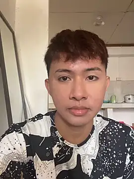 Snapshot of asiantwink0000 chatting on April 2026 02:53:02 AM asiantwink0000 online show from April 2026 02:53:02 AM