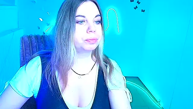 Amanda Swannn online show from February 2026 06:44:02 AM