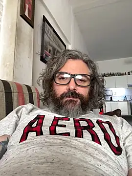 Snapshot of maxxporong chatting on December 2025 12:14:01 PM maxxporong online show from December 2025 12:14:01 PM