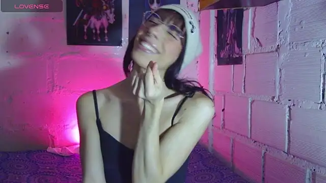 kattycat   online show from December 2025 05:05:01 AM