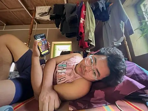 Snapshot of Love_me_always69 chatting on February 2026 07:01:01 AM Love me always69 online show from February 2026 07:01:01 AM