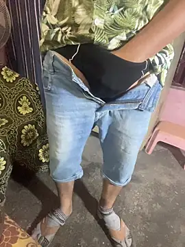 Snapshot of Saxymood1111 chatting on December 2025 08:15:01 PM Saxymood1111 online show from December 2025 08:15:01 PM