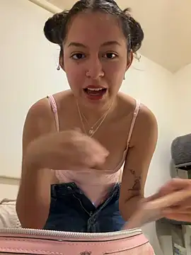 Alicatcua  online show from May 2026 02:29:02 AM