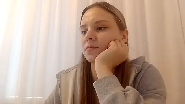 CrackShirker online show from February 2026 06:26:01 AM