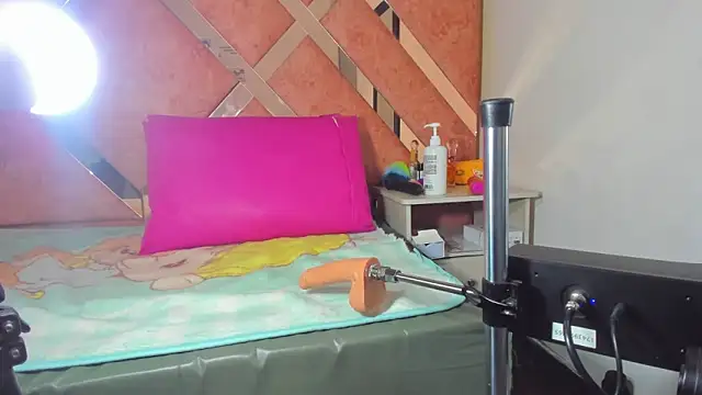 Valeria gil  online show from February 2026 04:00:01 AM