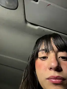 Mia fiire online show from January 2026 01:52:02 AM